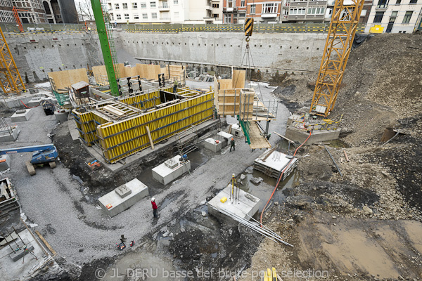 tour des finances à Liège